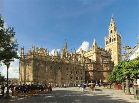 Seville Cathedral - Wikipedia