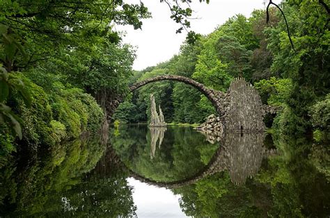 The Rakotzbrücke, Gablenz. Germany | Traquo