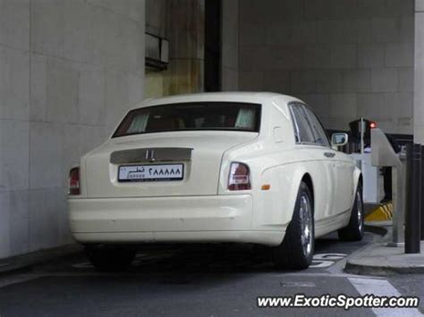 Rolls Royce Phantom spotted in London, United Kingdom on 11/28/2008, photo 2