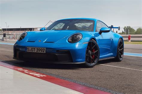 2021 Porsche 911 GT3 revealed with naturally aspirated engine and manual gearbox | Autocar India