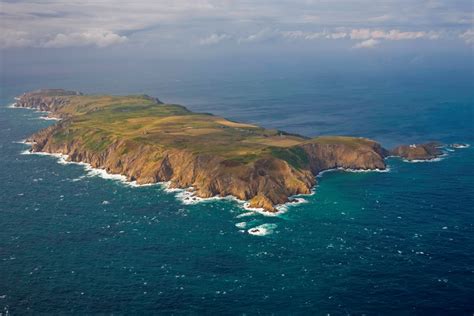 Lundy Island | Woolacombe & Mortehoe Tourist/Holiday Information