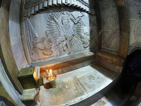 Opening of Jesus Christ's tomb for first time in 500 years leads to new ...