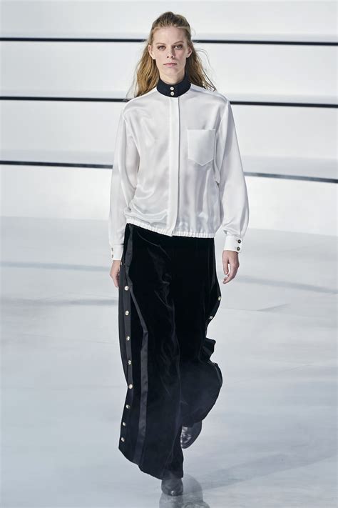 Chanel Fall 2020 Fashion Show | The Impression