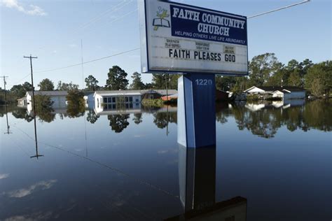 Death Toll Rises to 22 in North Carolina From Hurricane Matthew - NBC News