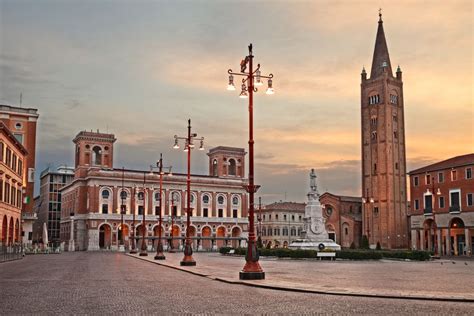 Forlì, Italia: informazioni per visitare la città - Lonely Planet