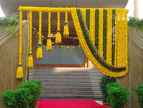 Flower Decoration Potting In 2019 Indian Wedding