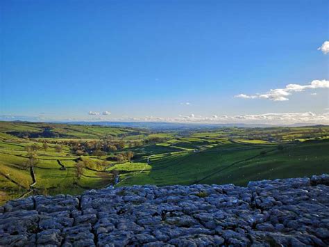 Top 5 Hikes and Walks in Yorkshire Dales National Park | Komoot