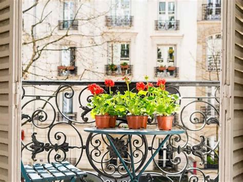 Rent a Holiday Apartment in Paris - Midlife Globetrotter