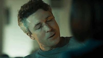 Aidan Gillen in Quantum Break | Aidan gillen, Quantum break, Michael ...