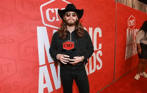 2024 CMT Music Awards: Warren Zeiders Wins Breakthrough Male Video of ...