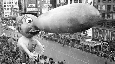 How 'Macy's Thanksgiving Parade' Became A Tradition?