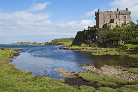 Dunvegan Castle: The Complete Guide