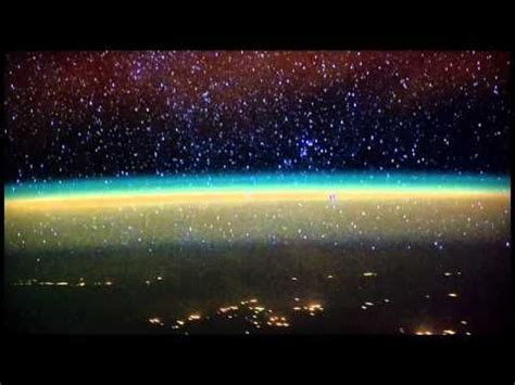 Stars From Space Station - Brilliant Views | Video | Spaceship earth, Space station, Astronomy ...