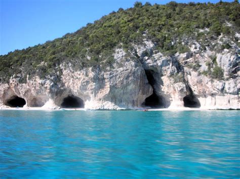 Cala Luna Beach (Gulf of Orosei, Sardinia) • Explore Mediterranean