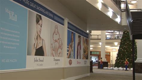 How is business at the Macon Mall? | 13wmaz.com