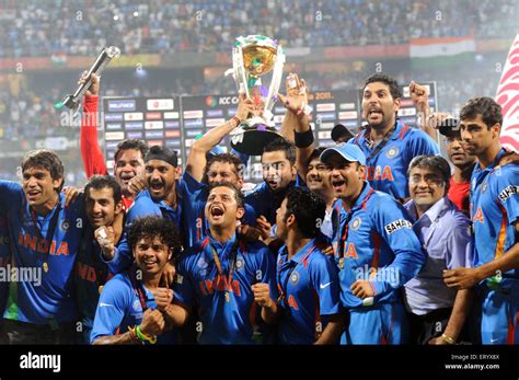 cricketers celebrate ICC World cup trophy beating Sri Lanka ICC Cricket World Cup 2011 final ...