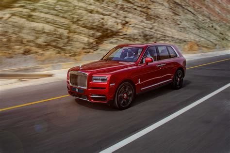 ROLLS-ROYCE CULLINAN WINS ‘BEST ULTRA LUXURY SUV’ OF THE YEAR AT THE GOLDEN STEERING AWARDS