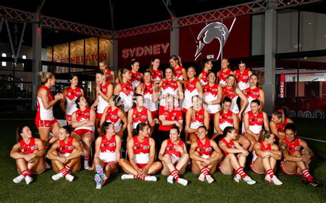 AFLW 2023 Media - Sydney Team Photo Day - A-41012009 - AFL Photos