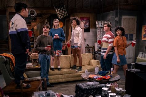 15 Best Sitcoms That Are Always Great For a Good Laugh - Netflix Tudum