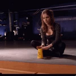 Anna Kendrick Cups GIF - Anna Kendrick Cups Pitch Perfect - Discover ...