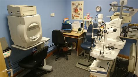 Book an Eye Exam - Optomeyes Opticians, East Kilbride