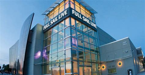 Full Sail University (Orlando, FL, USA)