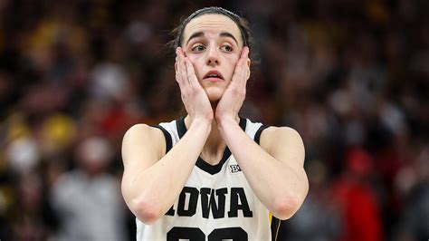 No Caitlin Clark in Final Four? Women's March Madness bold predictions