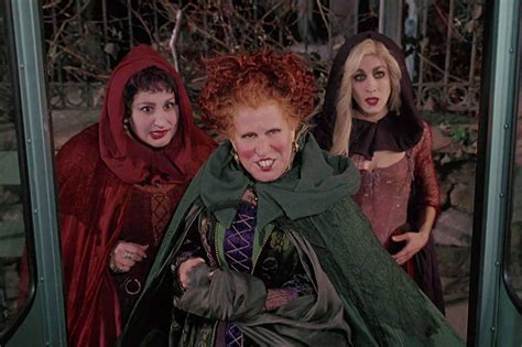 new hocus pocus movie plot - Concha Kirk