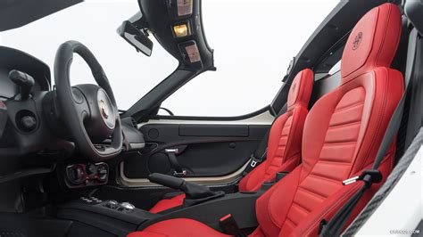 2015 Alfa Romeo 4C Spider (US-Spec) - Interior | Caricos