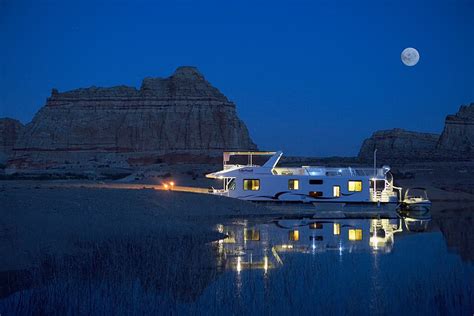 Journey Luxury Houseboat Rental | Lake Powell Resorts & Marinas | Wahweap (AZ) & Bullfrog (UT ...