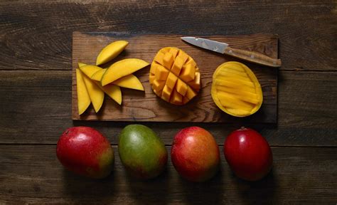 Haden Mangos - Mango Variety | National Mango Board