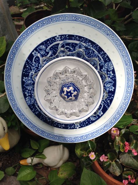 Several plates from China in this flower. MiMi's Plate Flowers Glass Garden Flowers, Flower ...