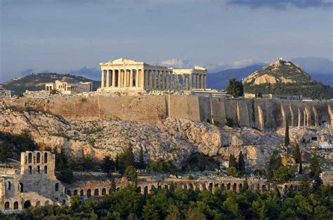 Antik Yunan'da Yurttaşlık: Sparta ve Atina Kent Devletleri - Stratejik Ortak