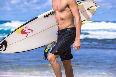 Board Shorts vs Swim Trunks - our Swimwear Guide | Quiksilver