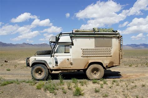 Pin by Vera Luise on PickUp Home | Defender camper, Land rover, Land rover defender