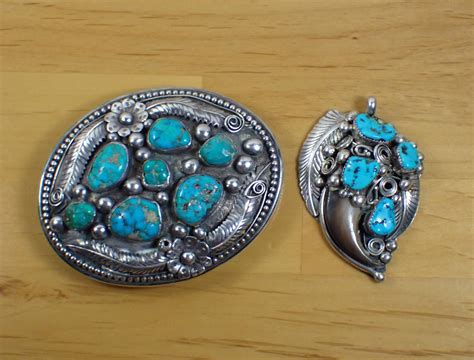 Lot - TWO SOUTHWEST NATIVE AMERICAN JEWELRY ARTICLES: c