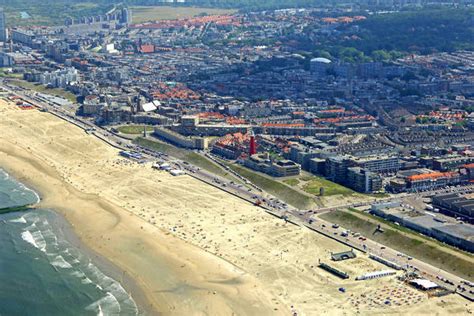 Scheveningen Lighthouse in Scheveningen, South Holland, Netherlands ...