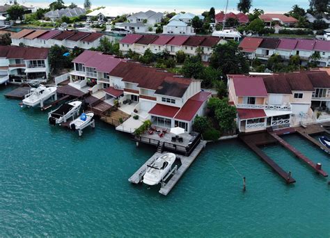 Villa & Stay Rentals - Jolly Harbour Marina & Boatyard