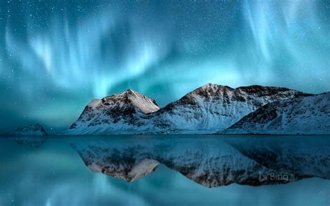 Norway Aurora borealis Lofoten 2018 Bing Wallpaper Preview | 10wallpaper.com