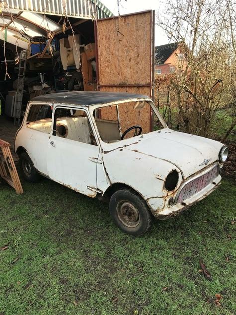 Early Classic: 1959 Morris Mini | Barn Finds