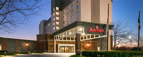 West Des Moines Hotels near Clive, Iowa | West Des Moines Marriott