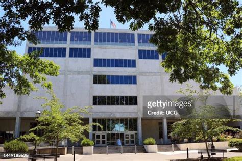 Marion County Courthouse Photos and Premium High Res Pictures - Getty ...