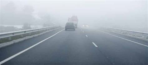 How To Drive Safely In Fog | LTrent Driving School Blog