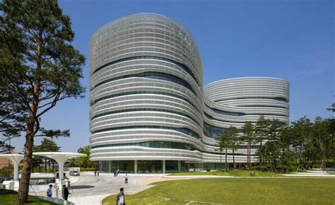 Take a grand tour of Seoul’s accelerating architecture scene ...