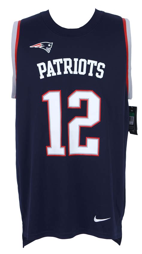 Lot Detail - 2015 Tom Brady New England Patriots Basketball Jersey