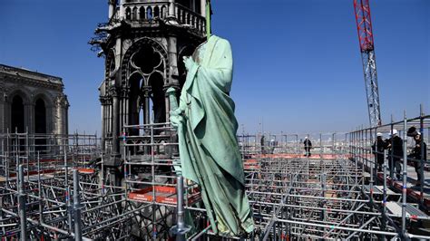 Incendie de Notre-Dame de Paris : la reconstruction est-elle possible