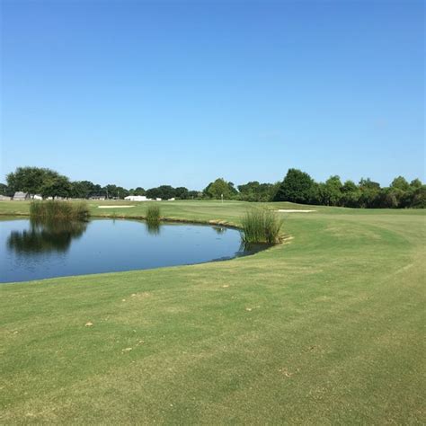 Wetlands Golf Course - 1 tip from 64 visitors