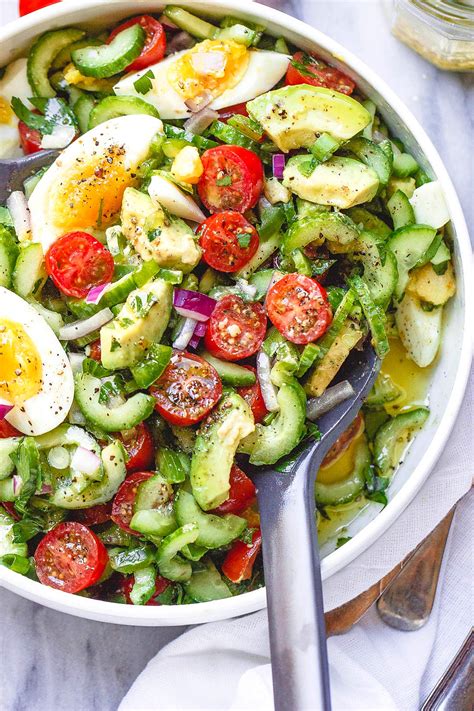 Avocado Salad Recipe with Tomato, Eggs and Cucumber – Healthy Avocado ...