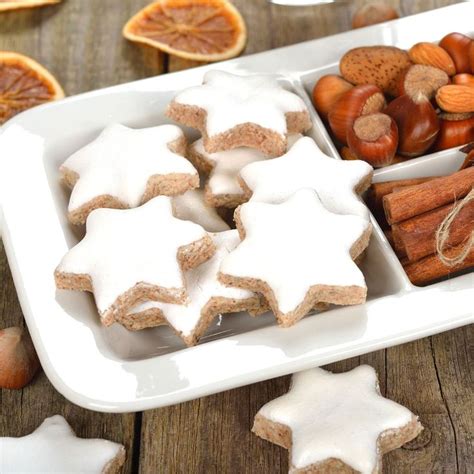 Authentic Zimtsterne Recipe - Cinnamon Stars - All Tastes German ...