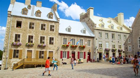 Place Royale in Old Quebec | Expedia